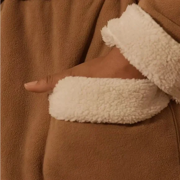 UGG Classic Long Robe-XL- 🆕 - Picture 4 of 6